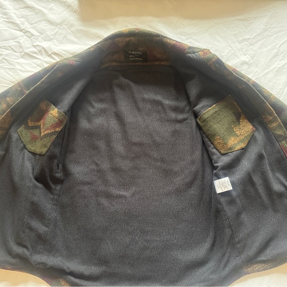 Veste chaude/blouson/jacket weekender by 18 waits (made in 🇨🇦 ) - Picture 4 of 6